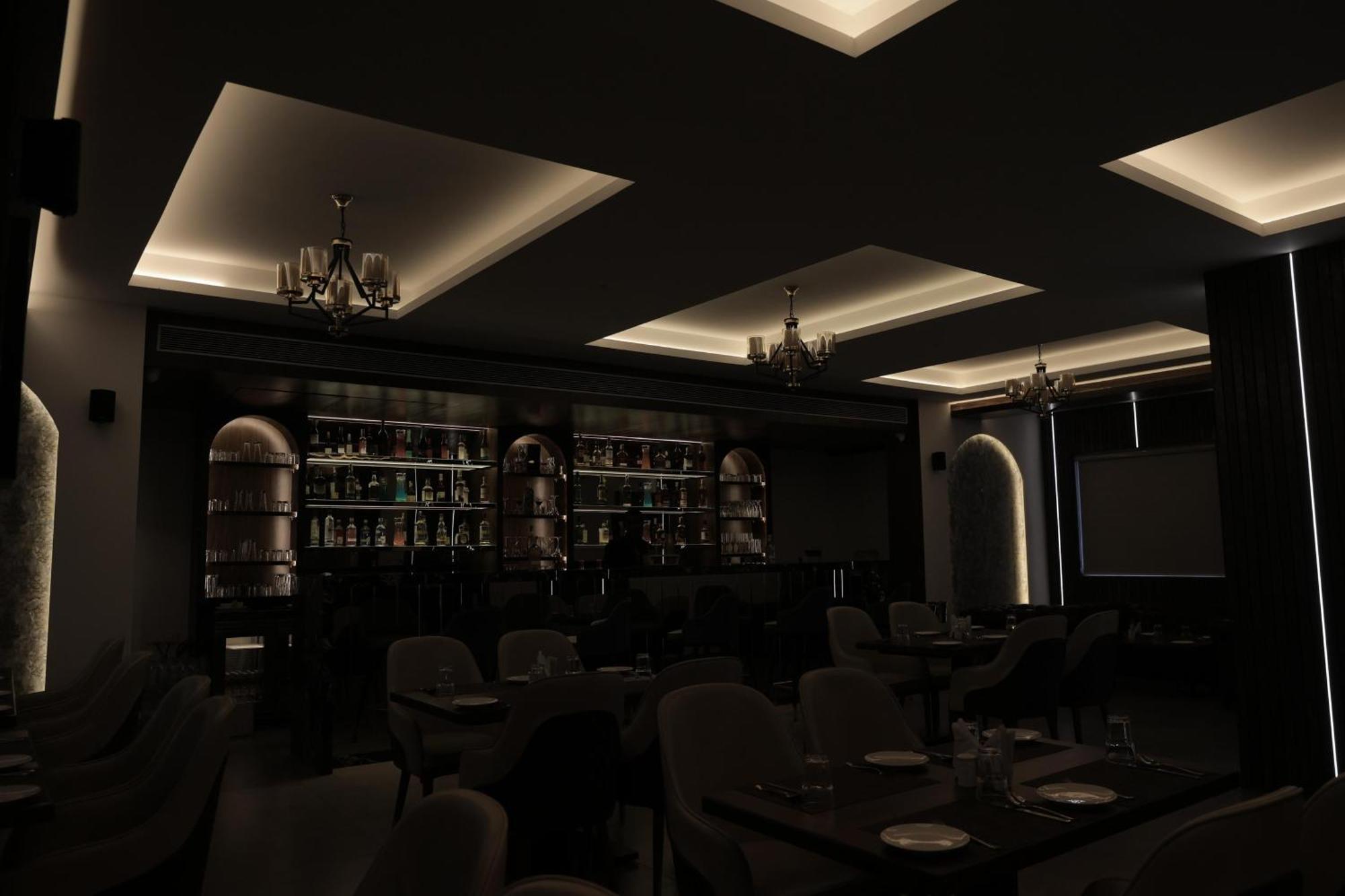 Hotel Carnival Parbhani Екстер'єр фото